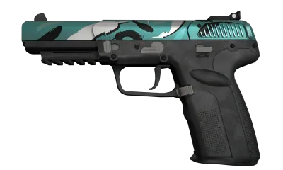 StatTrak™ Five-SeveN | Fowl Play (Field-Tested) item image